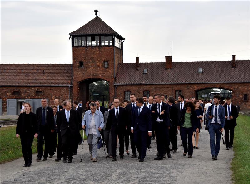 Njemački ministar rekao da je Auschwitz njemačka vječna odgovornost