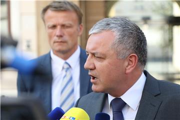 Economy minister says nothing decided yet on Uljanik dock, strike legitimate