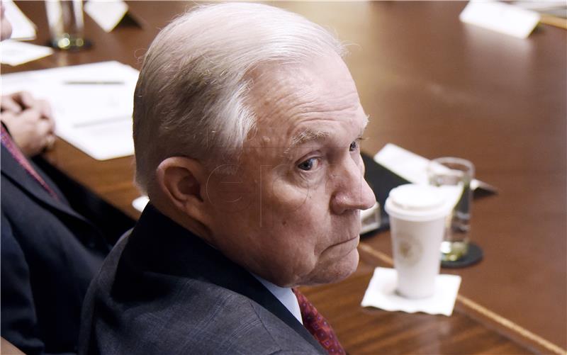 Sessions uzvratio Trumpu na njegove kritike na rad ministarstva pravosuđa