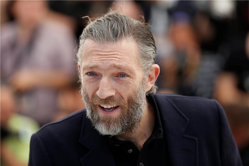 Glumac Vincent Cassel vjenčao se s manekenkom Tinom Kunakey 