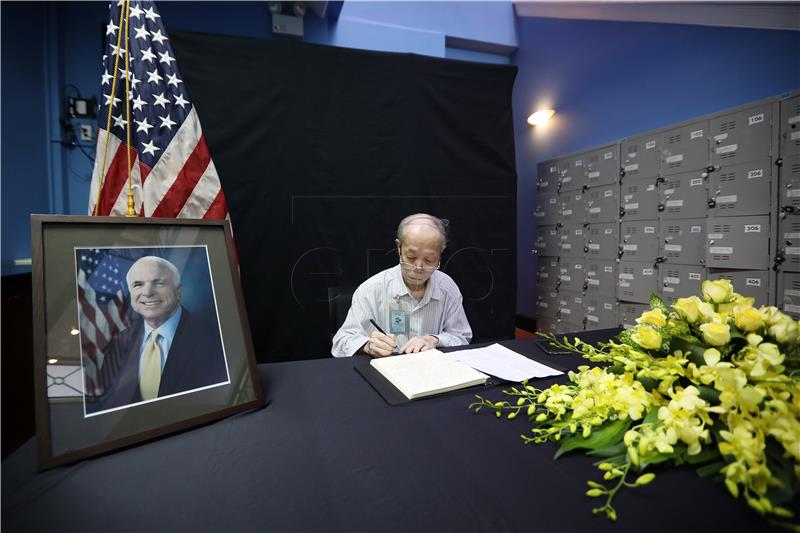 VIETNAM USA MCCAIN OBIT