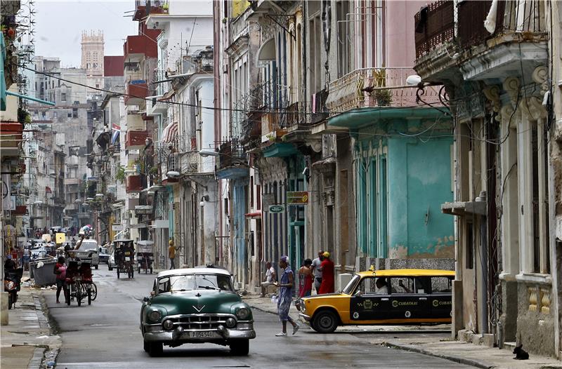 CUBA DAILY LIFE