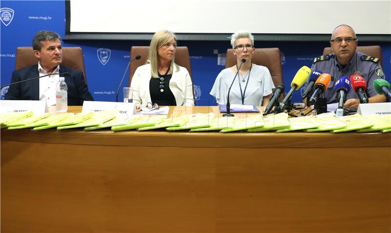 Konferencija za medije u Ravnateljstvu policije povodom početka školske godine