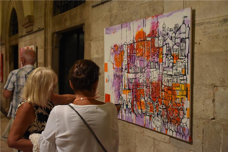 Dubrovnik: Otvorena izložba Romane Milutin Fabris