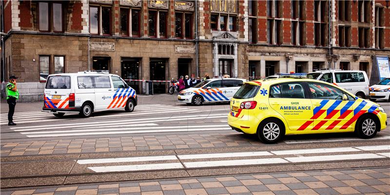 Amsterdamski napadač nožem imao je "teroristički" motiv - policija