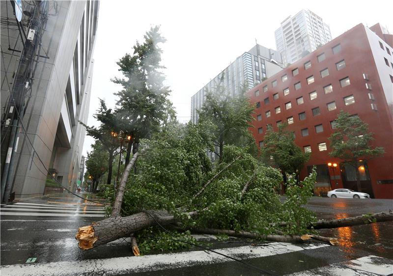 JAPAN TYPHOON JEBI