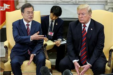 Plava kuća: Moon i Trump će ovoga mjeseca u UN-u razgovarati o S.Koreji 