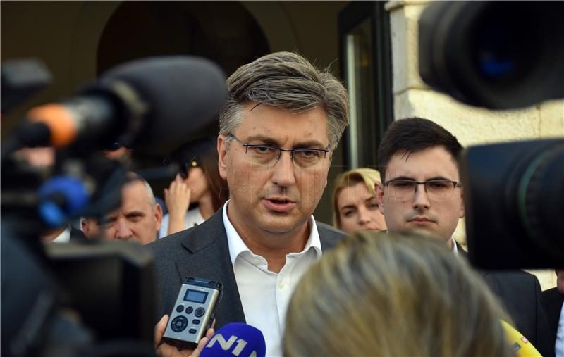 Plenkovic says ruling majority stable, is prepared for all possible scenarios