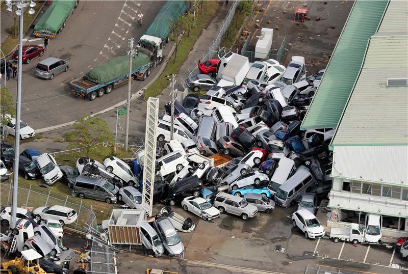 JAPAN TYPHOON JEBI