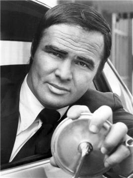 Burt Reynolds - Dan August.jpg (ABC Television/Wikimedia Commons)