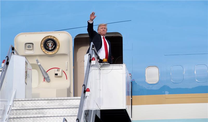 Trump kaže da čeka novo pismo Kim Jong Una