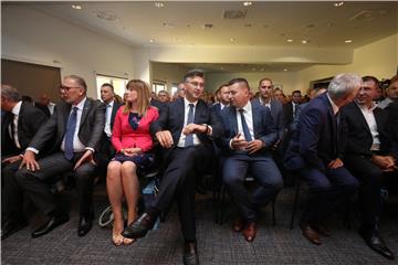 Plenković: Očekujemo da se radi na daljnjoj doradi plana restrukturiranja Uljanik grupe