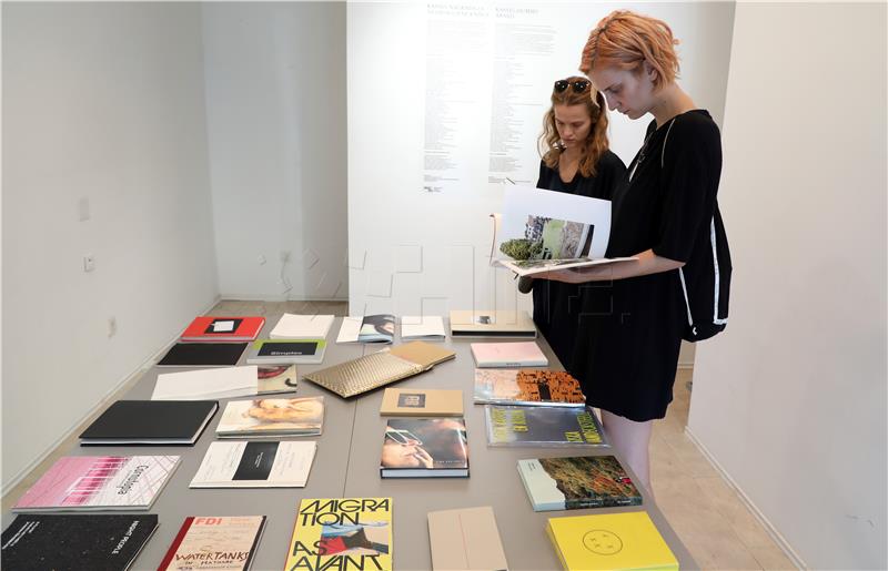 Organ Vida: Otvorena izložba neobjavljenih fotoknjiga u izboru za Kassel Dummy Award