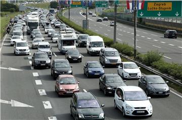 Nastavak porasta vikend prometa na autocestama