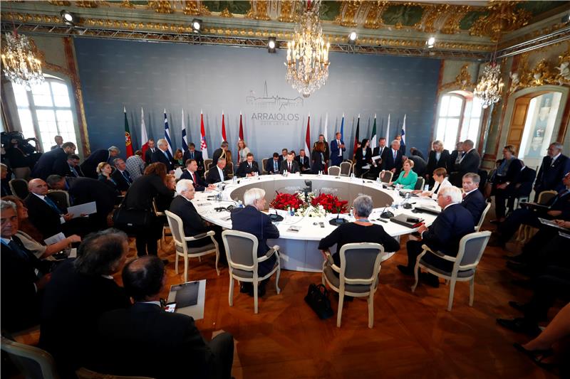 LATIVA DIPLOMACY ARRAIOLOS MEETING