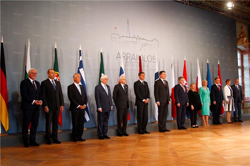 LATIVA DIPLOMACY ARRAIOLOS MEETING