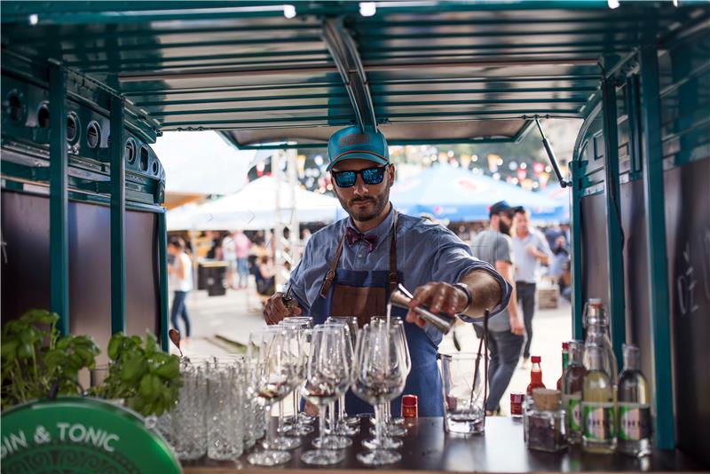 "Zagreb Burger Festival" na zagrebačkom Strossmayerovom trgu