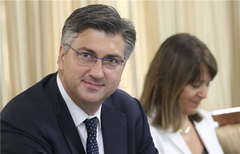 Plenkovic congratulates newly-appointed Slovenian PM, calls for further dialogue