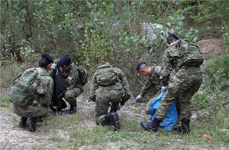 Čišćenje područje Parka prirode Medvednica