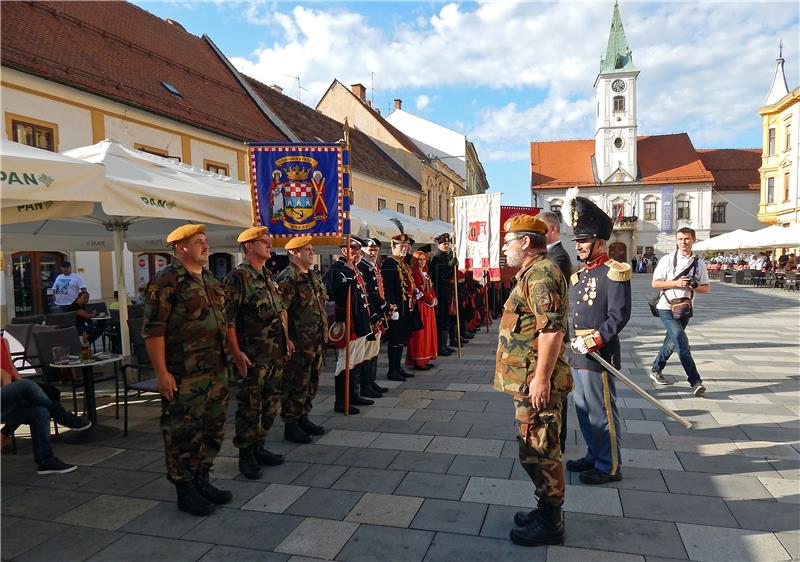 U Varaždinu 18. susret povijesnih postrojbi