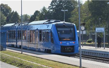 GERMANY TRANSPORT FUEL CELL TRAIN