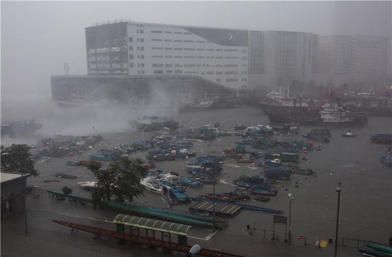 Tajfun Mangkhut nakon Filipina stigao u Kinu