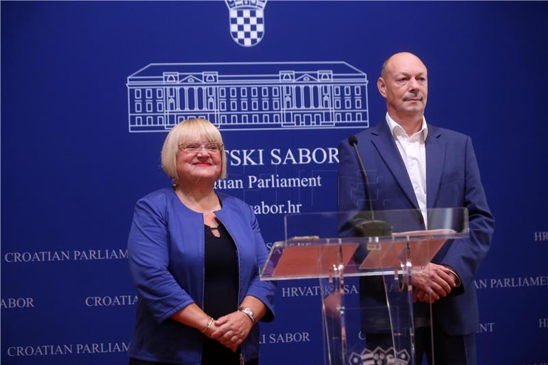 Konferencija za medije Kluba zastupnika GLAS-HSU