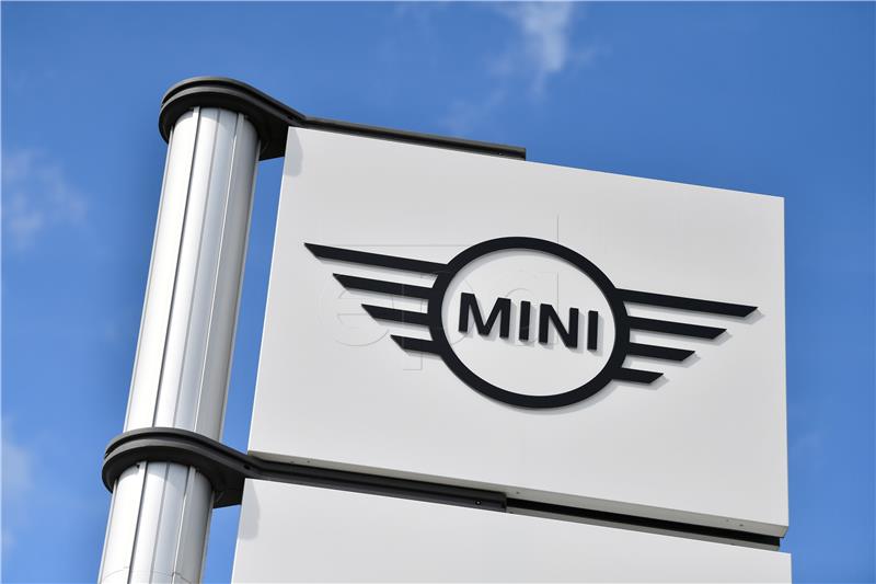 BRITAIN BMW MINI PRODUCTION SHUTDOWN