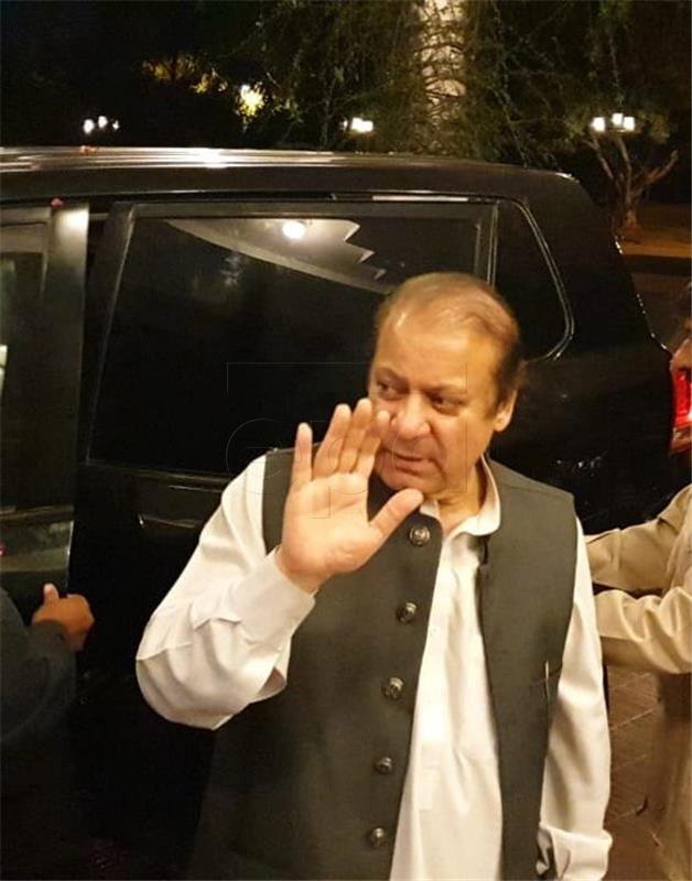 PAKISTAN COURT RELEASE FORMER PM SHARIF