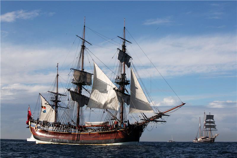 (FILE) AUSTRALIA ARCHEOLOGY HMS ENDEAVOUR