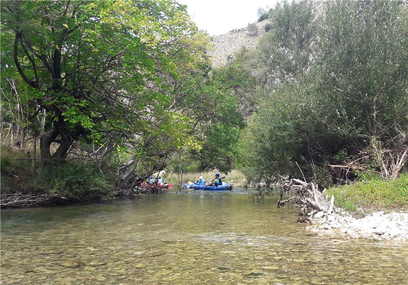 Raftingom na Zrmanji i Krupi, vodeći ljudi WWF-a u posjetu Hrvatskoj 