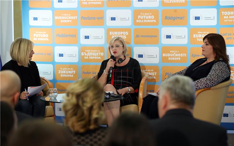 Vukovar: Commissioner Cretu announces simpler procedures for EU-funded projects