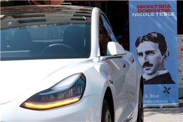 Predstavljen Tesla Model 3 u sklopu projekta "Domovina Nikole tesle"