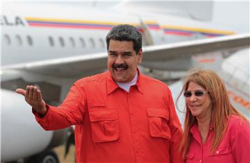 Washington uveo sankcije Madurovim suradnicima i supruzi