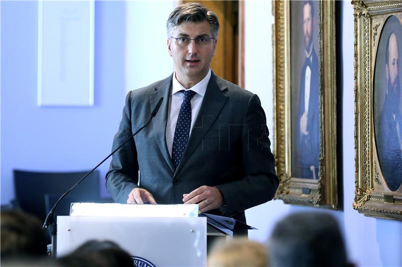 Plenković i povjerenica Europske komisije na konferenciji o Europskom stupu socijalnih prava