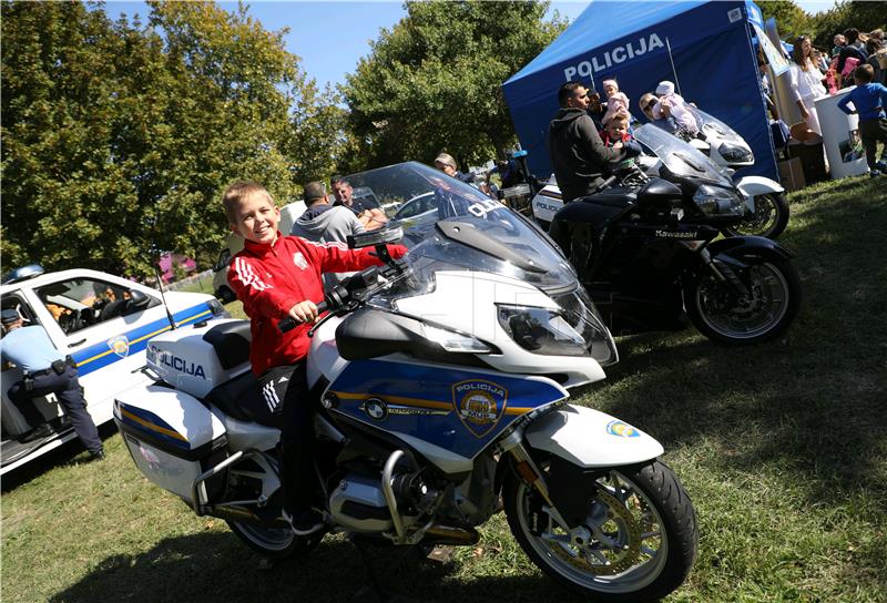  Proslava Dana policije na Jarunu