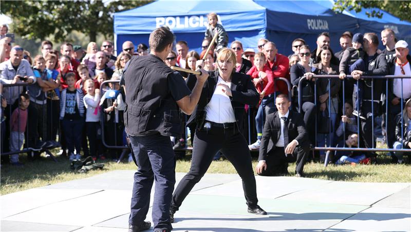  Proslava Dana policije na Jarunu