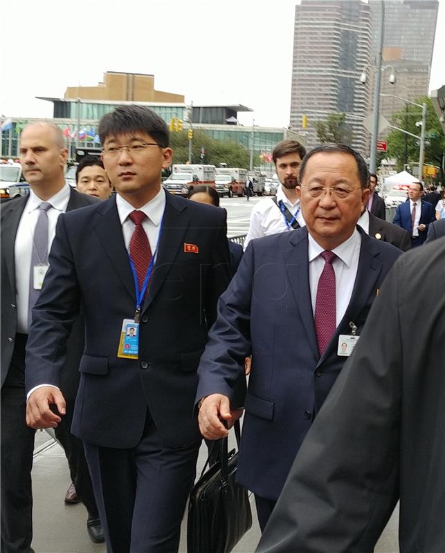 Sjeverna Koreja kaže kako 'nema šanse' da će se jednostrano razoružati bez povjerenja