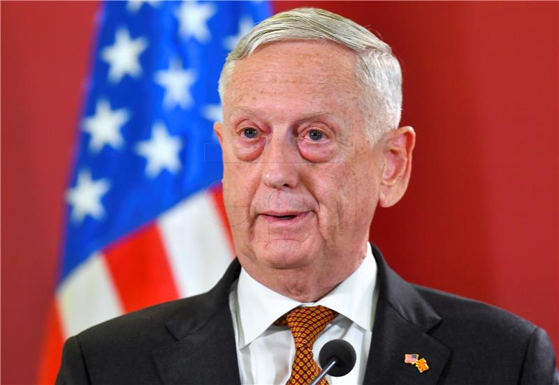 Jim Mattis će u Parizu razgovarati s Macronom o borbi protiv terorizma