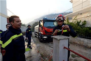 Uzrok požara u Kuli Norinskoj otvoreni plamen