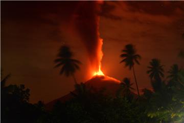 INDONESIA VOLCANIC ERUPTION SOPUTAN