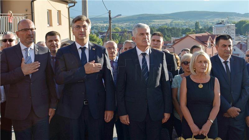 Croatian PM to visit Mostar tonight