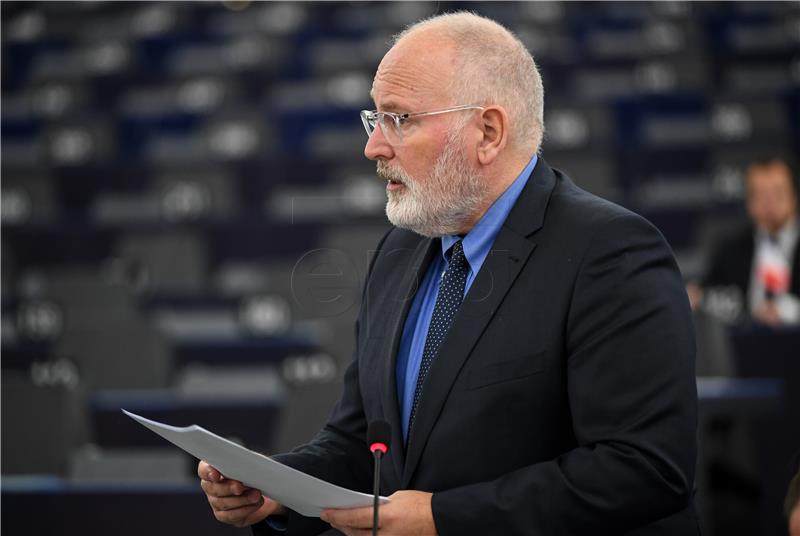 Timmermans objavio ulazak u utrku za socijalističkog "spitzenkandidata" za šefa Europske komisije