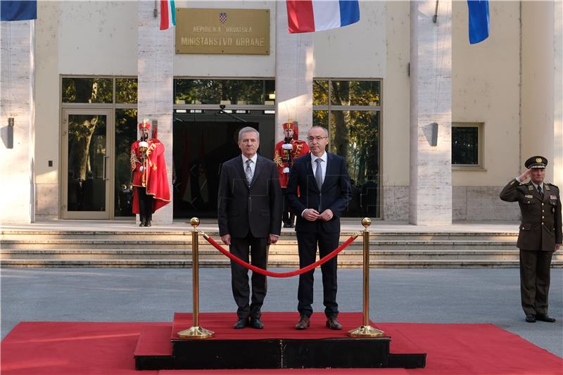 Tibor Benko u posjetu Damiru Krstičeviću