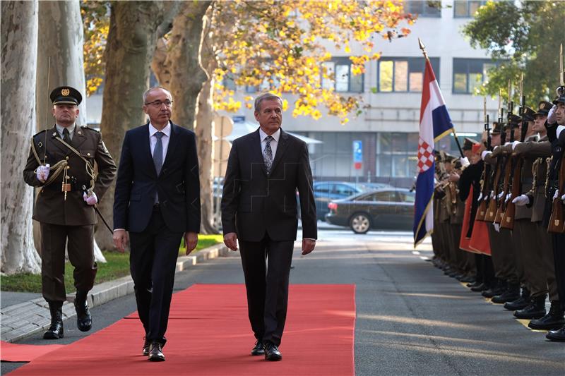 Tibor Benko u posjetu Damiru Krstičeviću