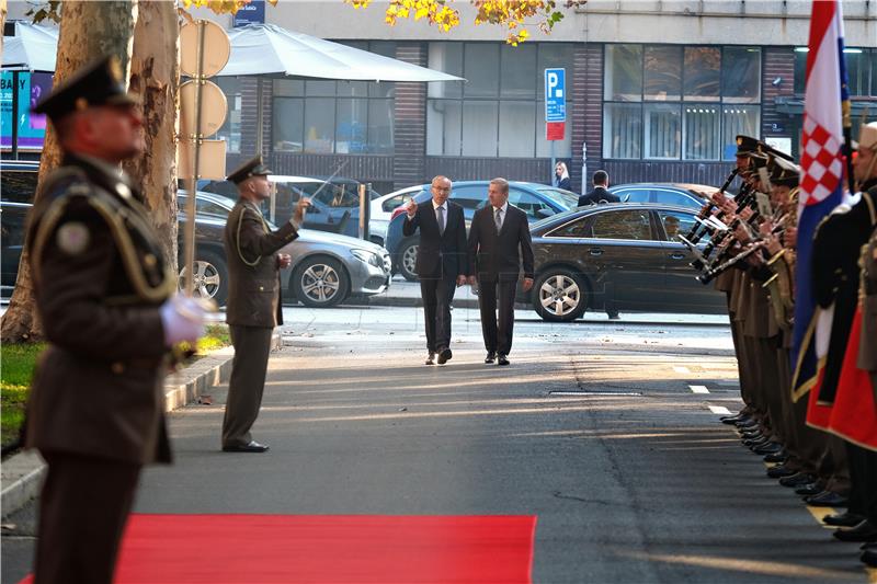 Tibor Benko u posjetu Damiru Krstičeviću