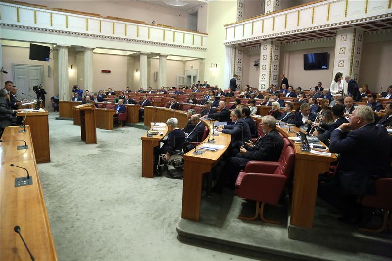 Sabor izmijenio Zakon o nabavi i posjedovanju oružja