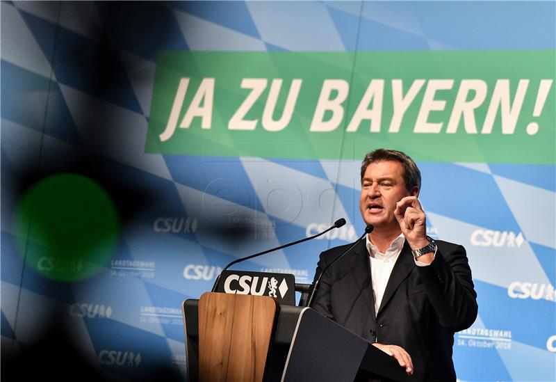 Austrijski kancelar Kurz iskazao potporu CSU-u na zadnjem predizbornom okupljanju