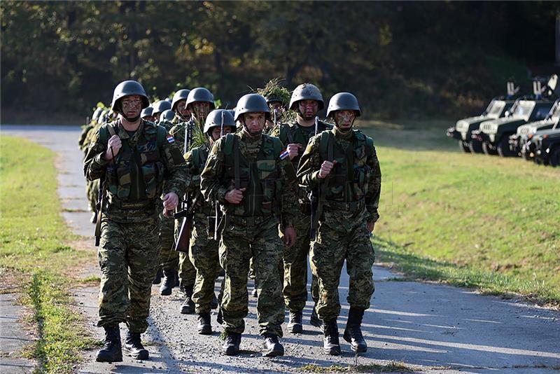 Na vojnom vježbalištu "Gakovo" održana vojna vježba "Velebit 18 - združena snaga"