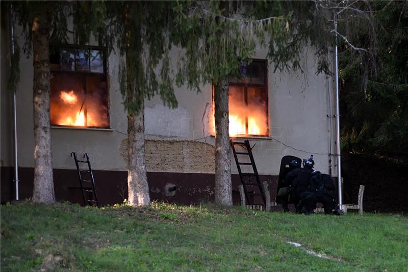 Na vojnom vježbalištu "Gakovo" održana vojna vježba "Velebit 18 - združena snaga"